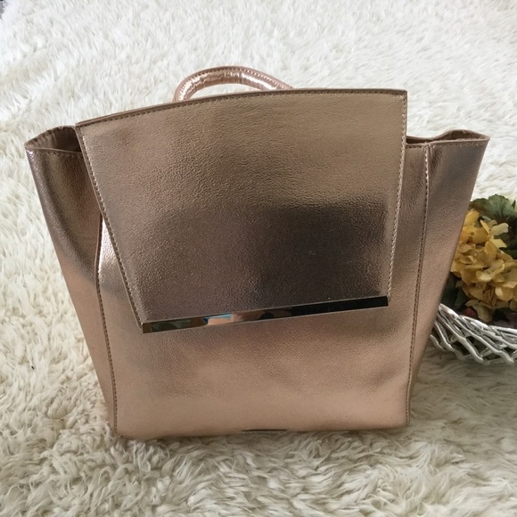 Rampage Bar Packpack in Rosegold main image 7